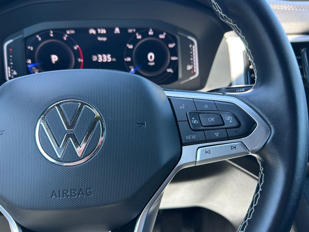 Thumbnail: 2023 Volkswagen Atlas - 19