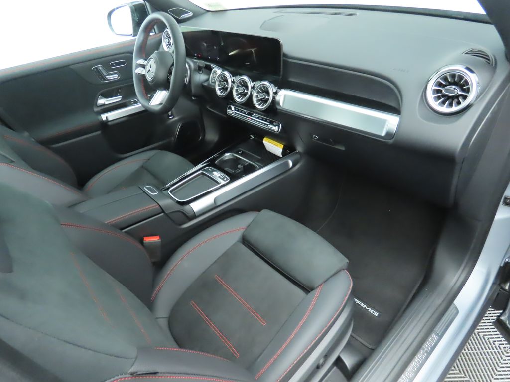 Thumbnail: 2026 Mercedes-Benz GLB - 18