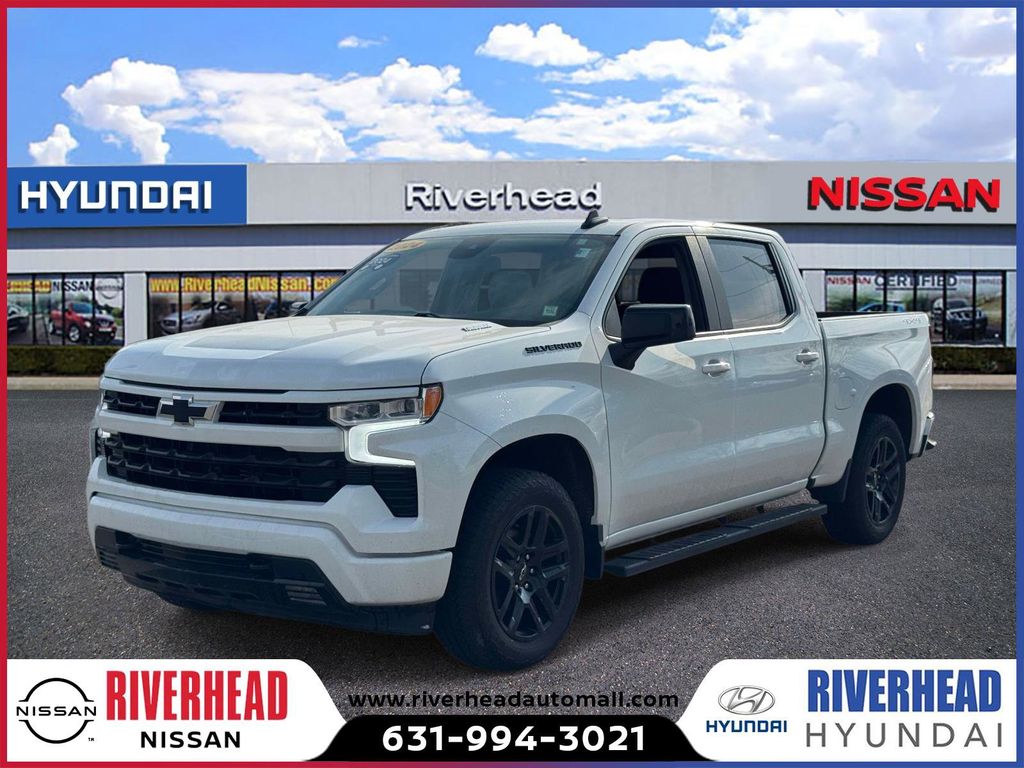 Summit White 2024 Chevrolet Silverado 1500 Pickup Truck Four-Wheel Drive 8-Speed Automatic