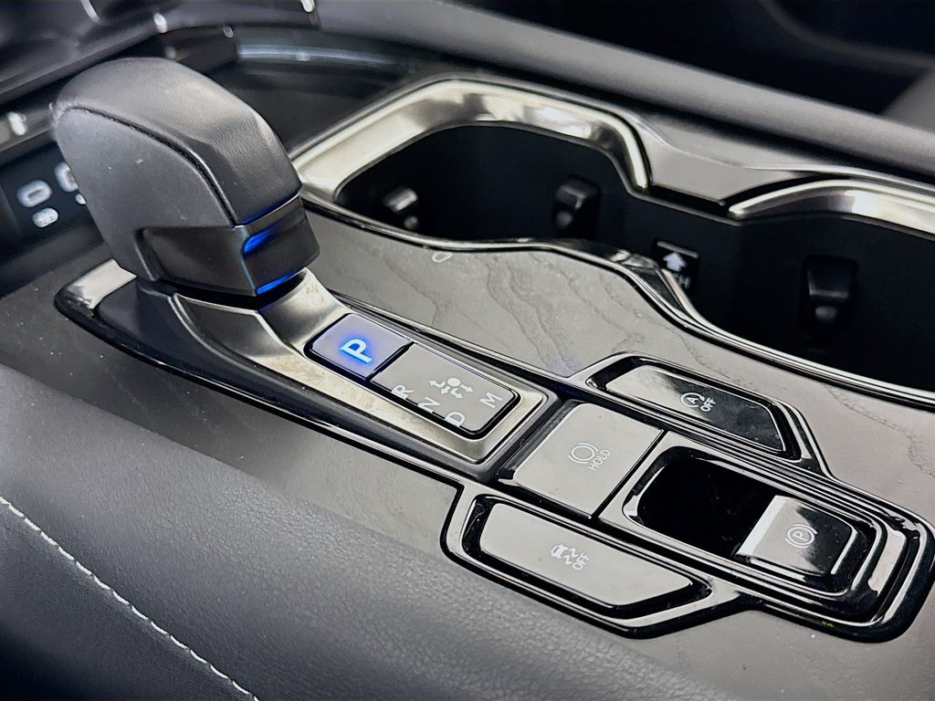 Thumbnail: 2025 Lexus RX - 17