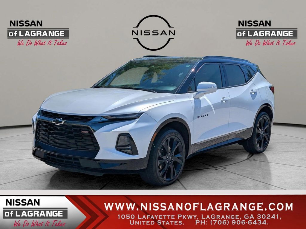 White (Iridescent Pearl Tricoat) 2022 Chevrolet Blazer RS FWD SUV / Crossover Front-Wheel Drive 9-Speed Automatic Overdrive