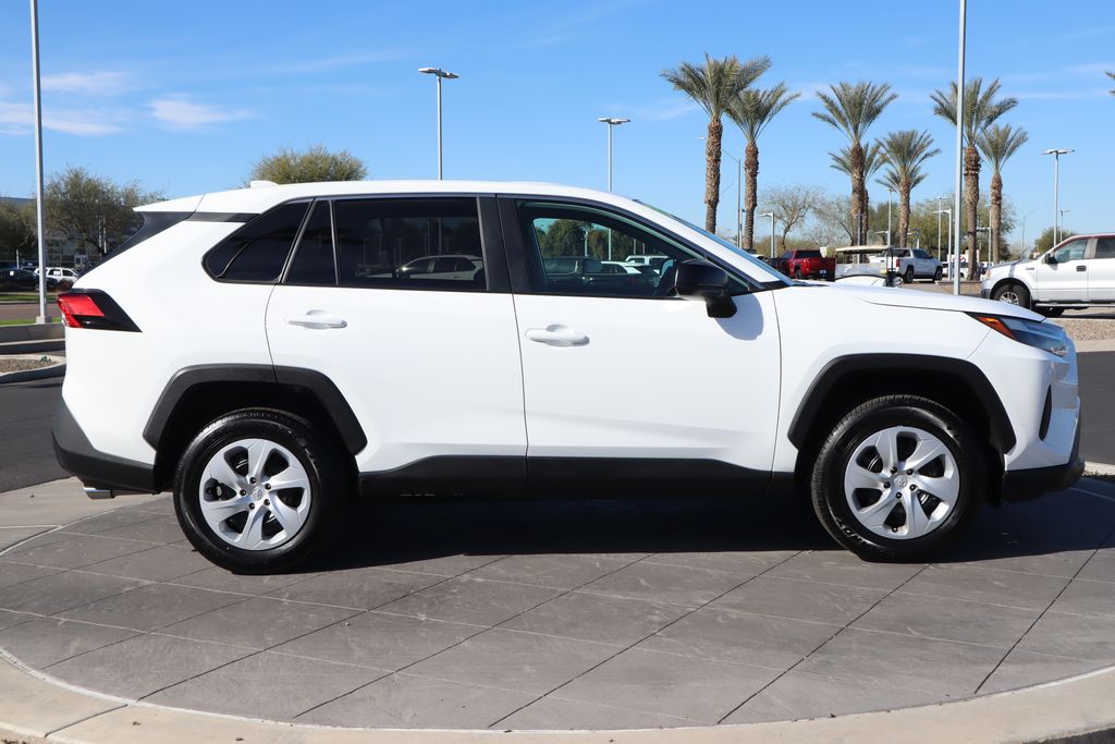 Thumbnail: 2025 Toyota RAV4 - 4