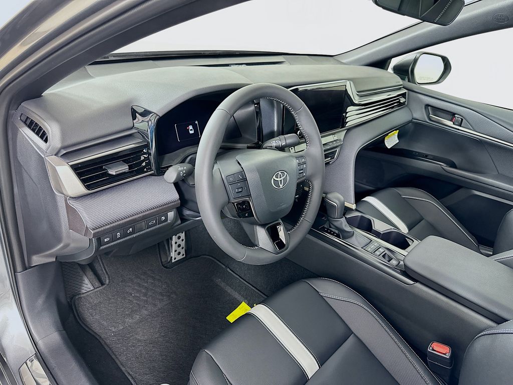 Thumbnail: 2025 Toyota Camry - 9
