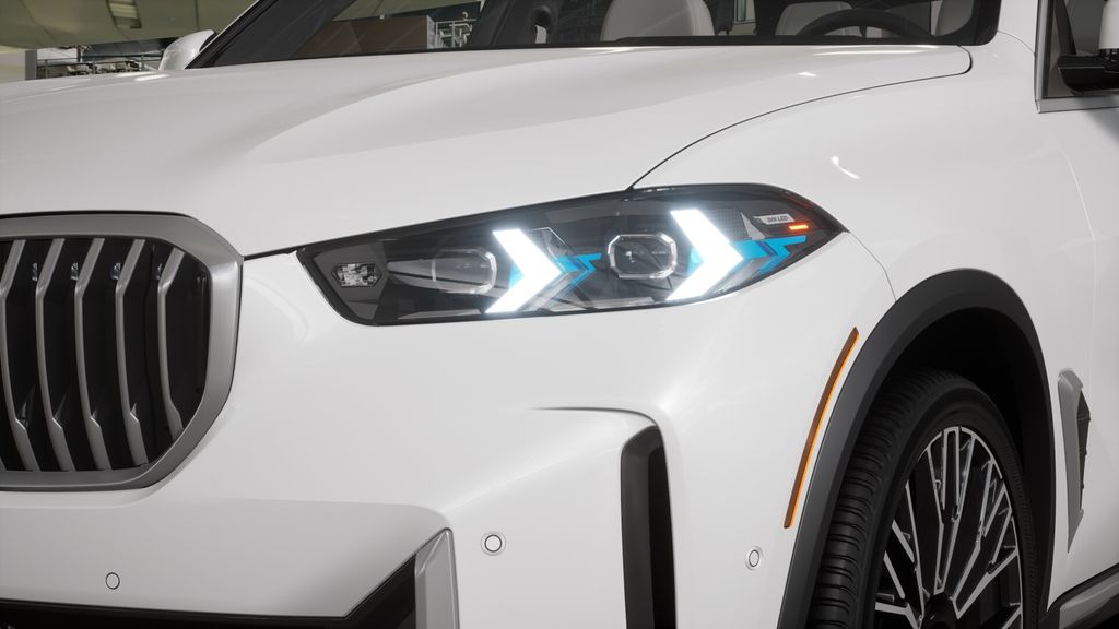 Thumbnail: 2026 BMW X5 - 32