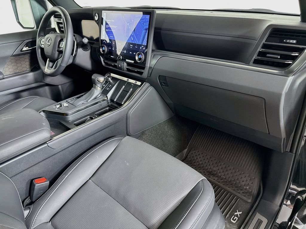 Thumbnail: 2024 Lexus GX - 30