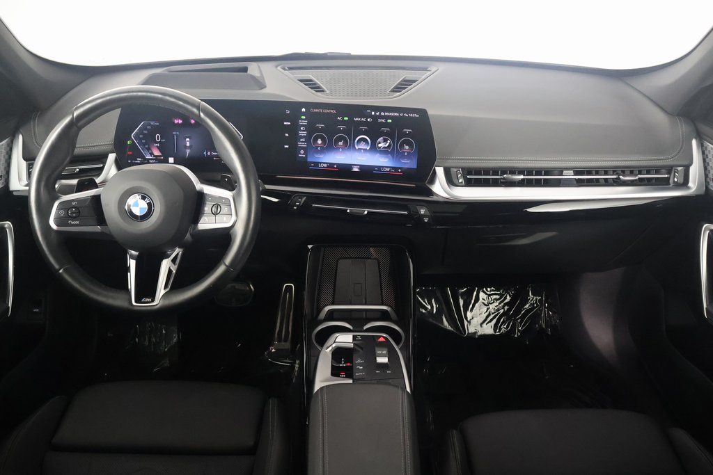 Thumbnail: 2023 BMW X1 - 8