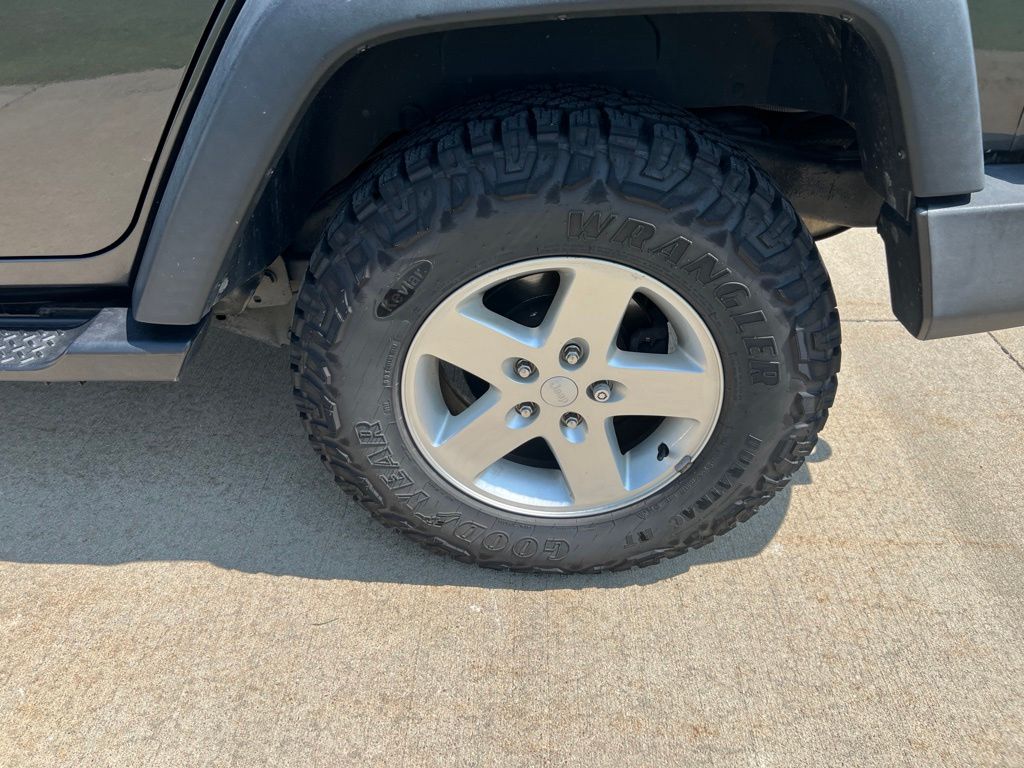 Used 2016 Jeep Wrangler SUV