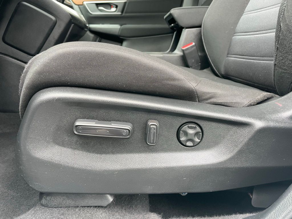 2022 Honda CR-V EX 26