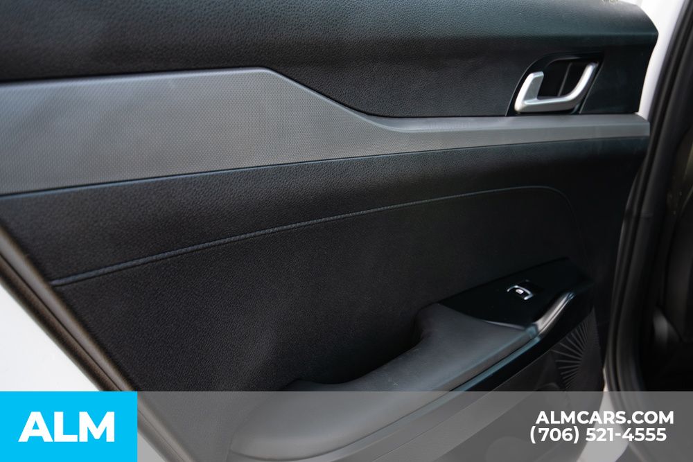 2021 Kia K5 GT-Line photo 26