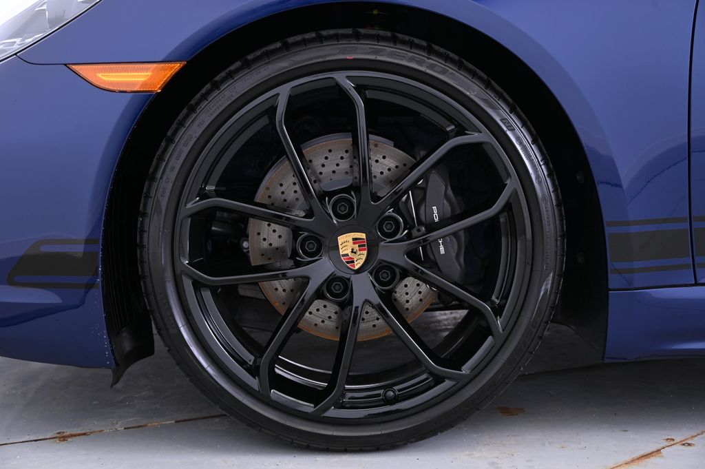 Thumbnail: 2025 Porsche 718 Cayman - 19