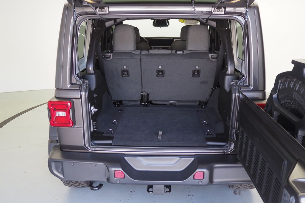 Thumbnail: 2026 Jeep Wrangler - 19