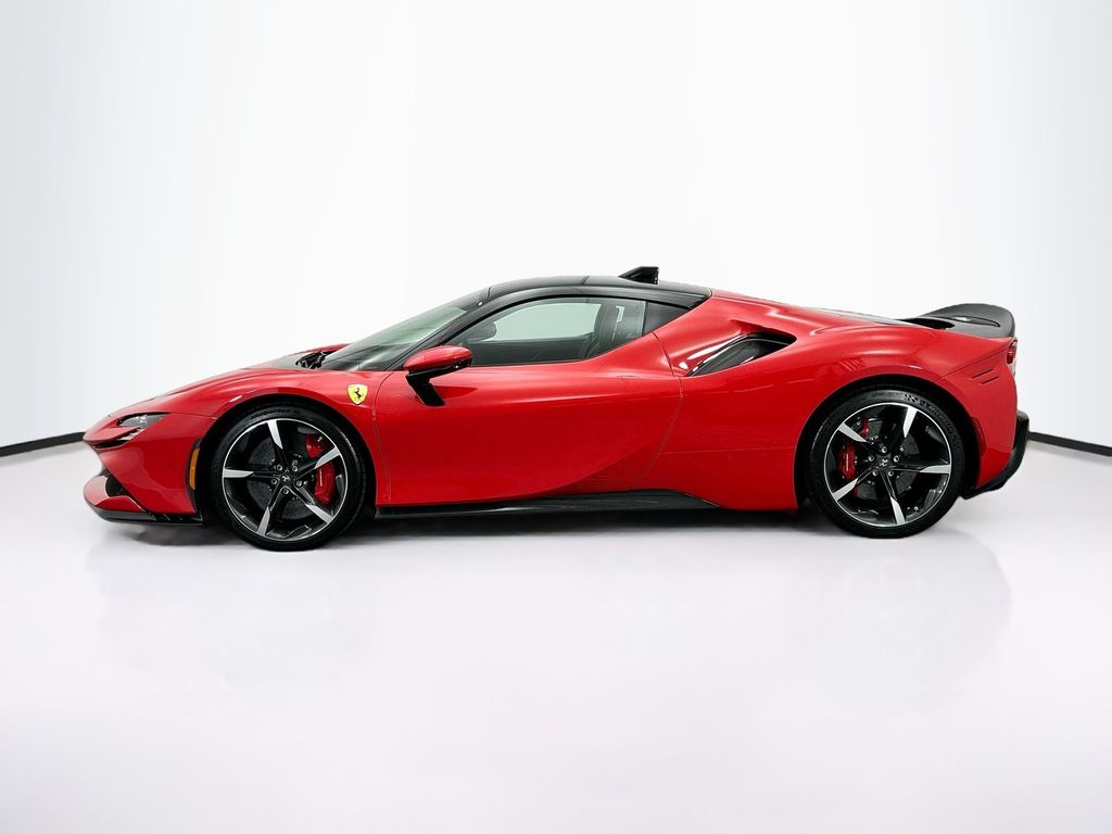 Thumbnail: 2022 Ferrari SF90 - 2