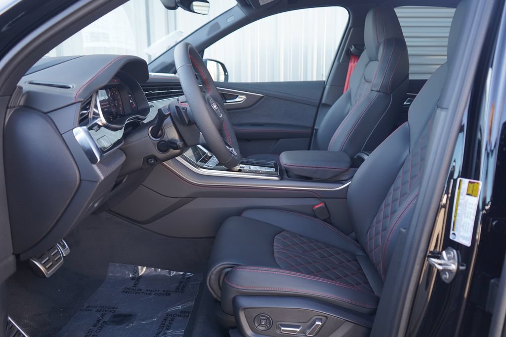 Thumbnail: 2026 Audi Q7 - 6