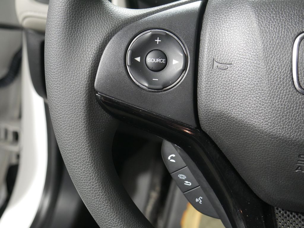 2022 Honda HR-V LX 19