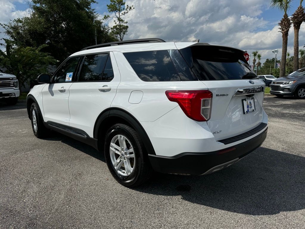 2023 Ford Explorer XLT 6