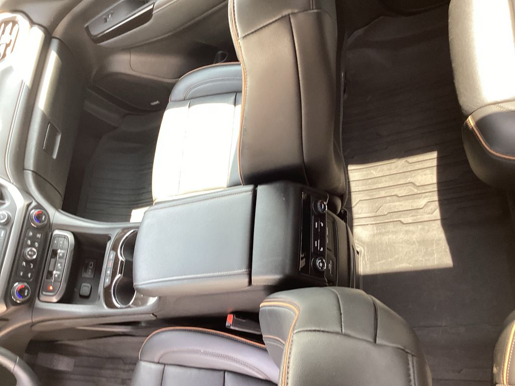 Used 2023 GMC Acadia SUV