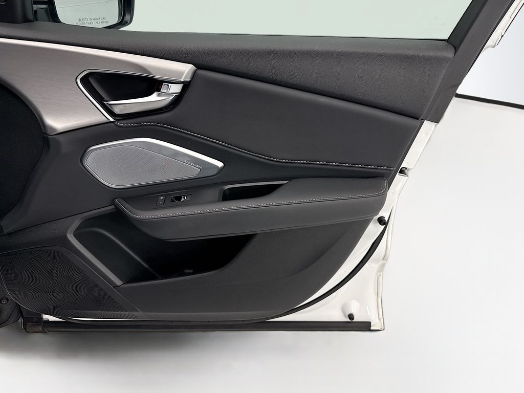 Thumbnail: 2023 Acura RDX - 24