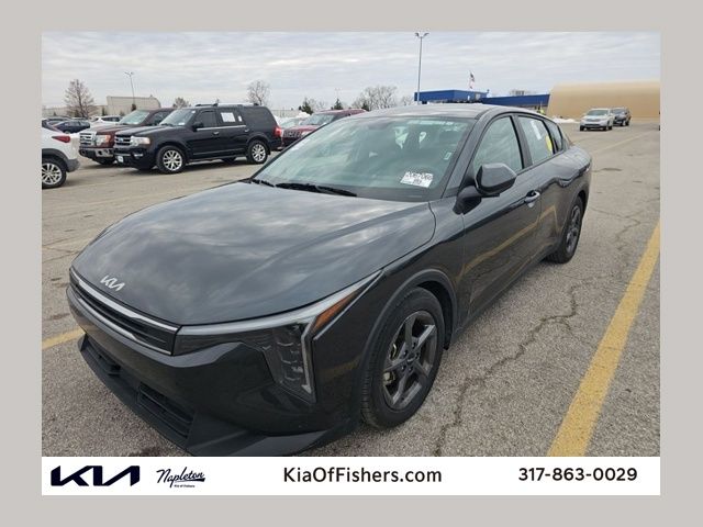 2025 Kia K4 LXS FWD