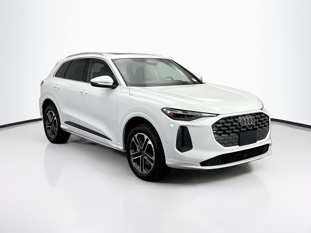 Thumbnail: 2025 Audi Q5 - 3