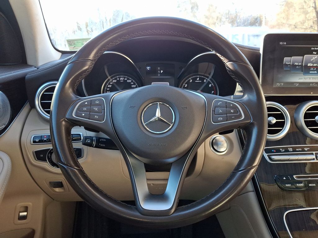 2016 Mercedes-Benz GLC 300 20