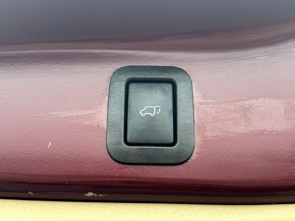 2019 Toyota Highlander Hybrid Limited photo