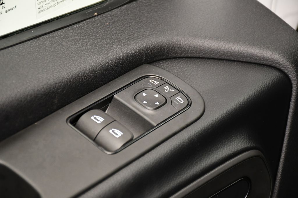 Thumbnail: 2026 Mercedes-Benz Sprinter - 23