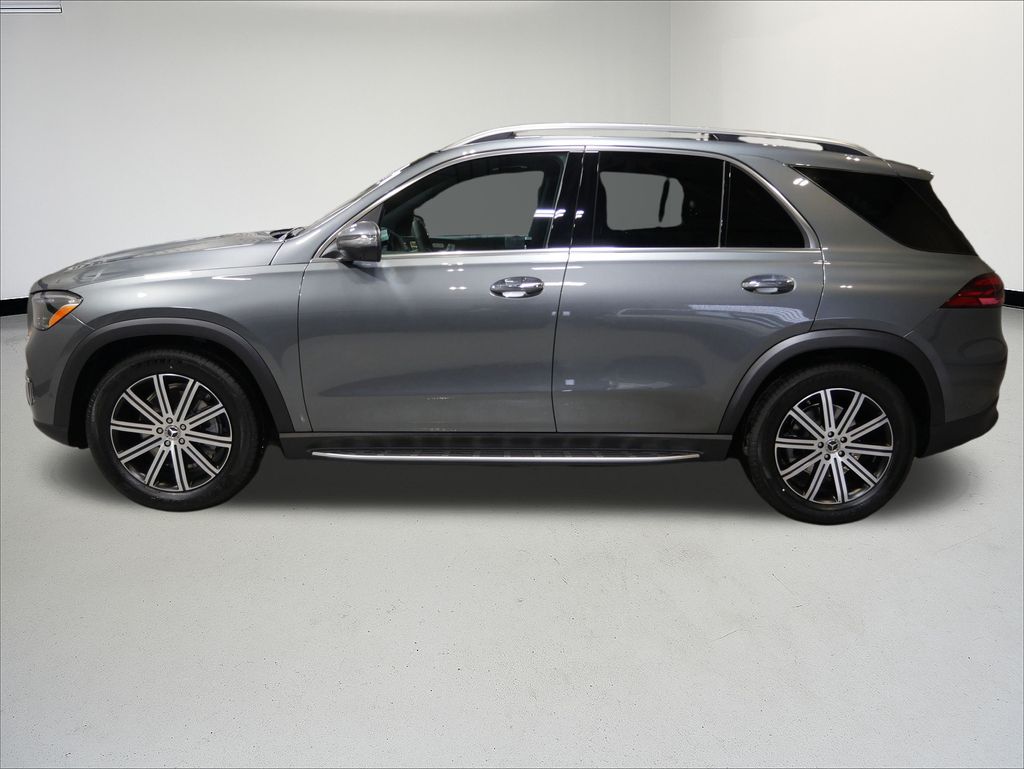 Thumbnail: 2026 Mercedes-Benz GLE - 2