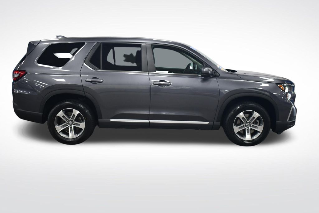 Thumbnail: 2024 Honda Pilot - 8