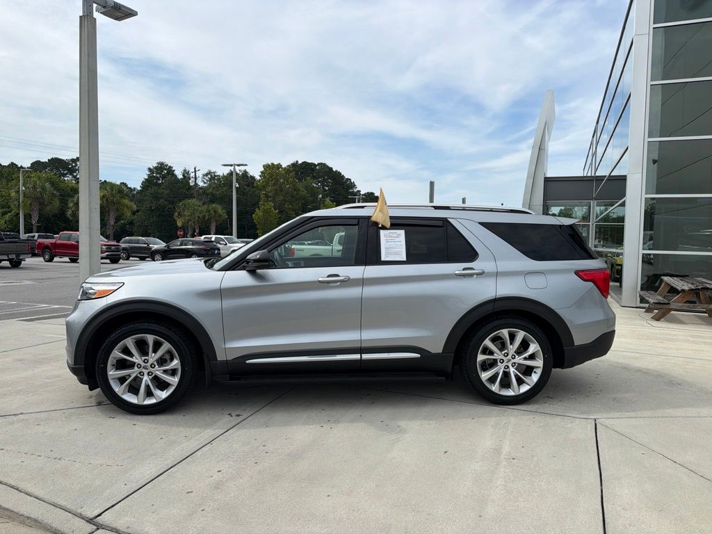 2022 Ford Explorer Platinum