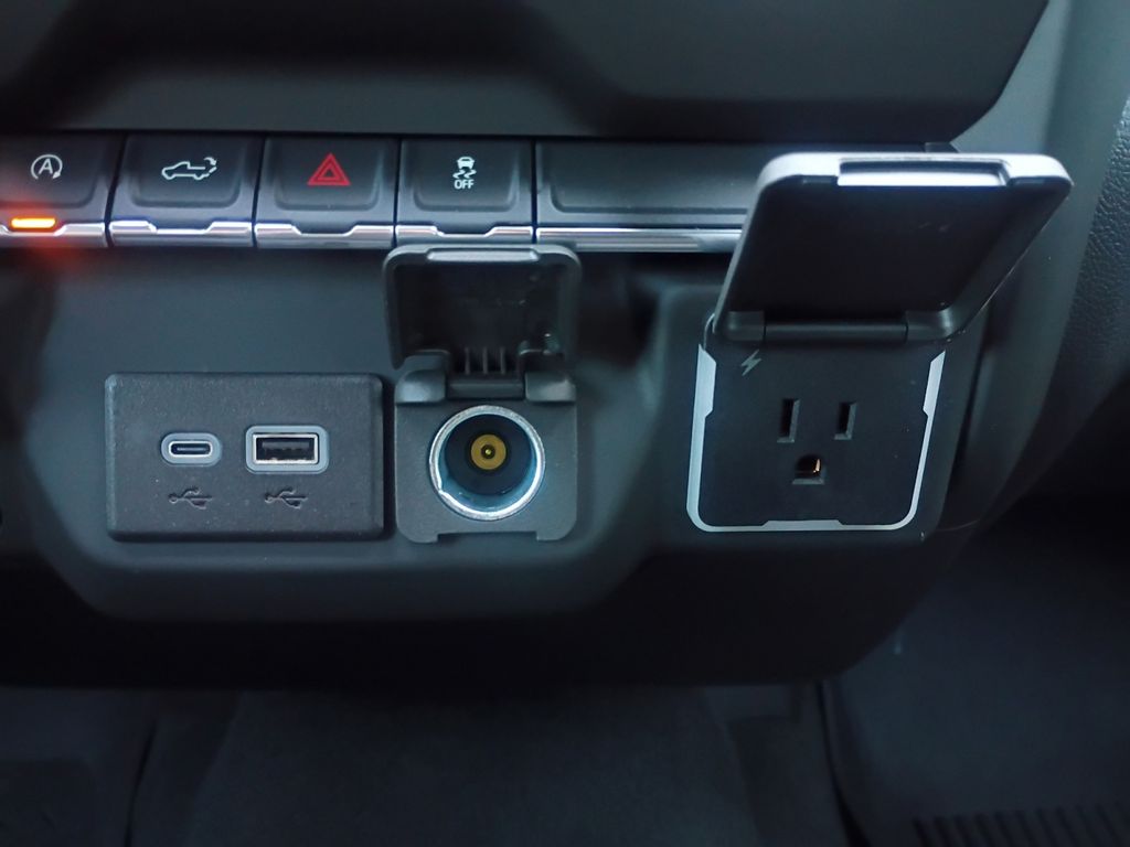 Used Car 2024 Chevrolet Silverado 1500  Custom For Sale Under $40,000 In Austin, Texas