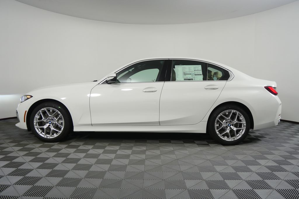 Thumbnail: 2026 BMW 3 Series - 6