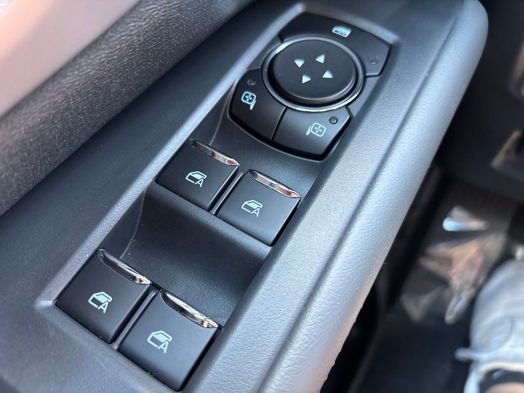 Used 2025 Ford Expedition SUV