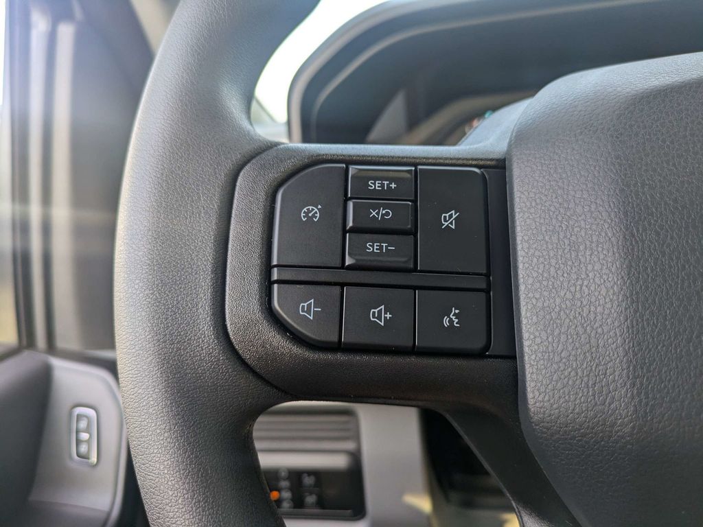 2027 Ford F-250 Super Duty XL