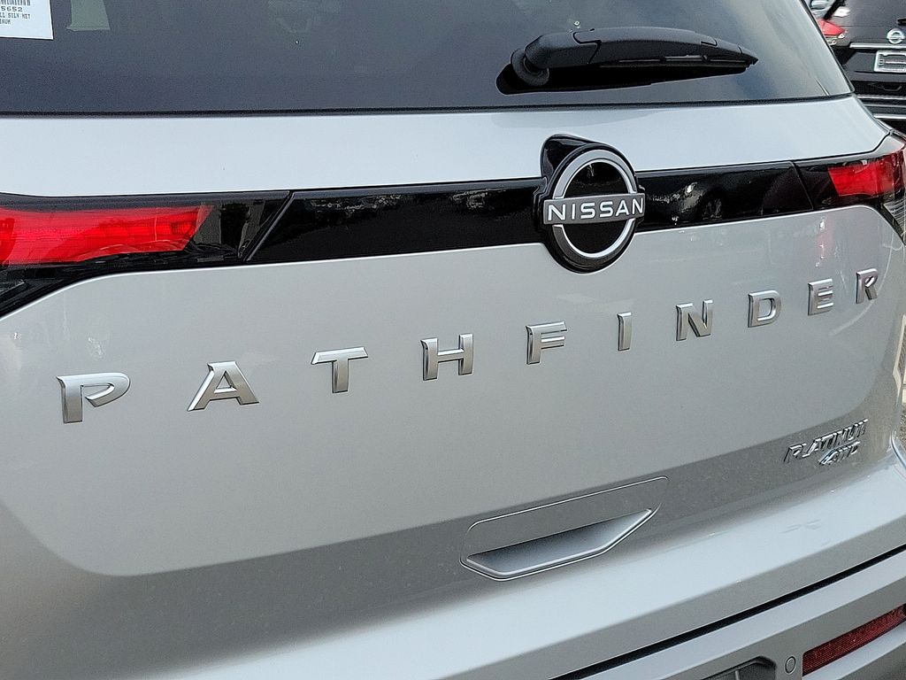 Thumbnail: 2025 Nissan Pathfinder - 6