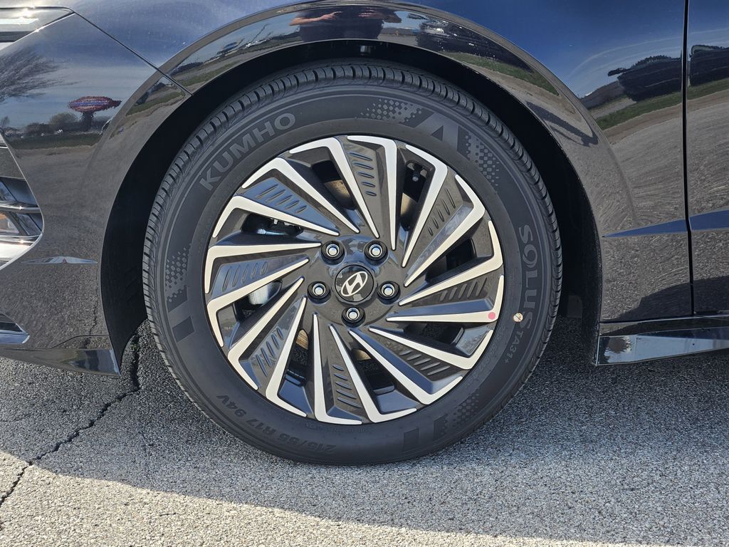 2026 Hyundai Sonata Hybrid