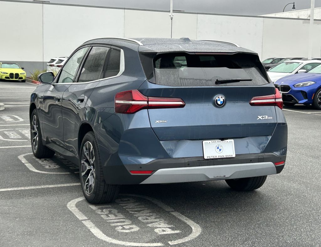 Thumbnail: 2026 BMW X3 - 3