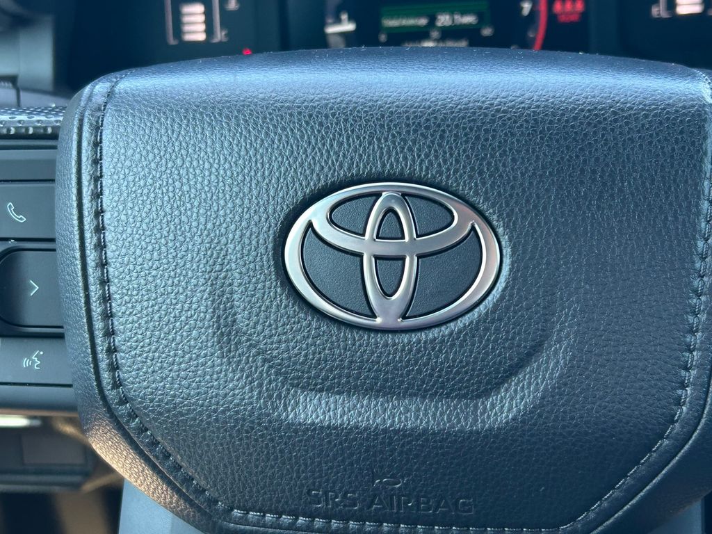 Used 2025 Toyota Tacoma Truck