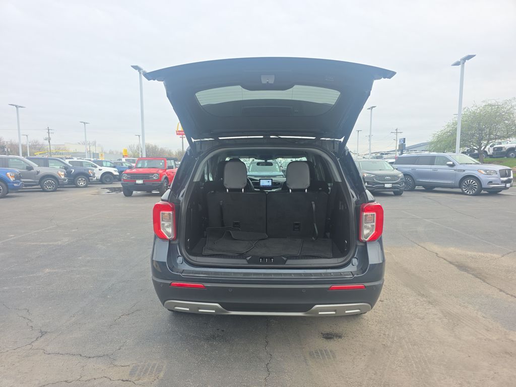 Certified Used 2024 Blue Ford XLT image 11