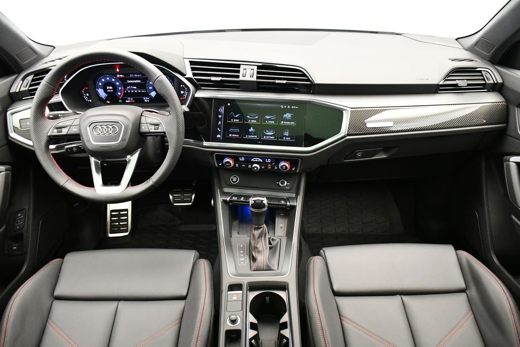 Thumbnail: 2025 Audi Q3 - 21