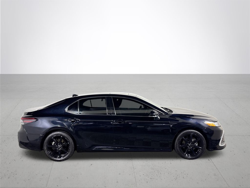2024 Toyota Camry Hybrid XLE