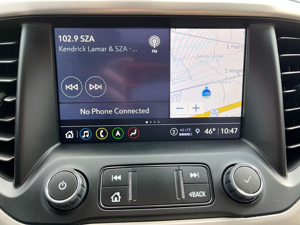 Used 2023 White GMC Denali image 15