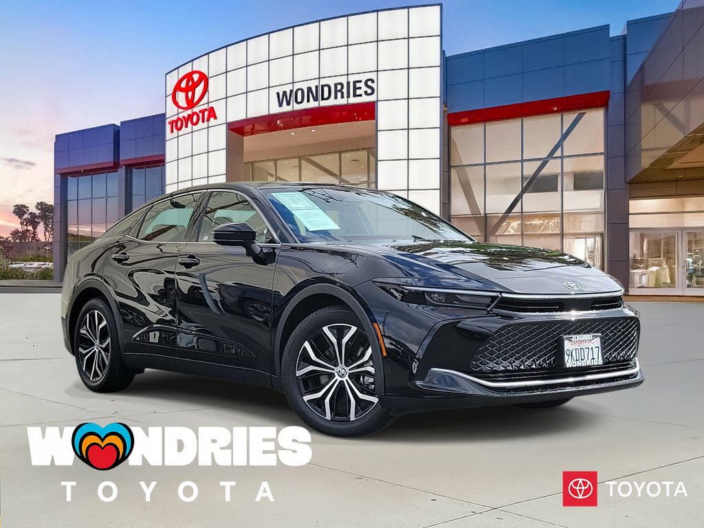 2023 Toyota Crown XLE AWD