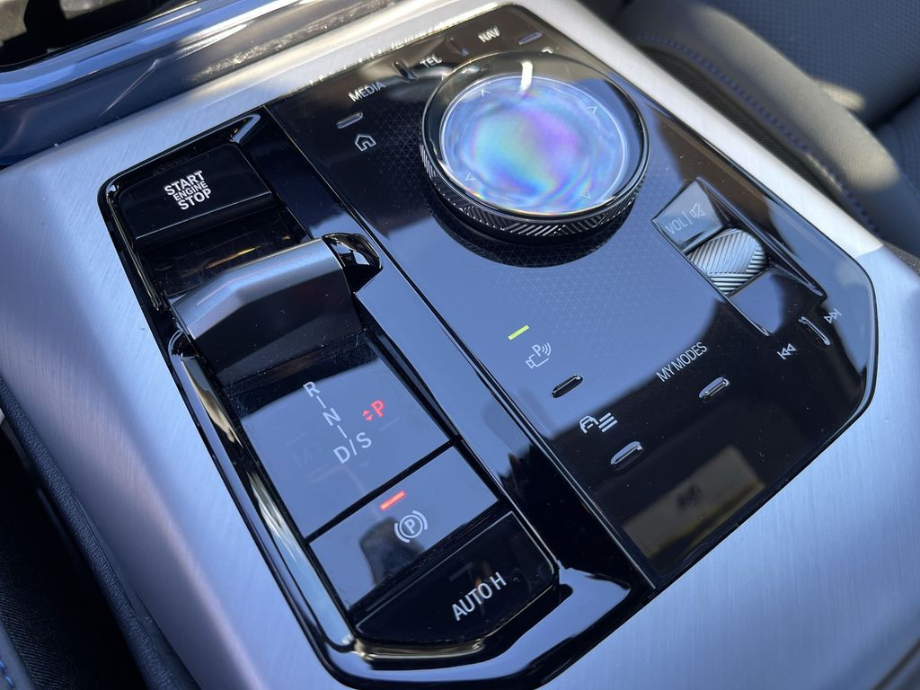 Thumbnail: 2025 BMW X3 - 19