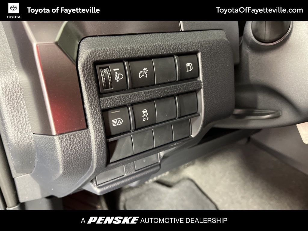 Thumbnail: 2025 Toyota 4Runner - 27