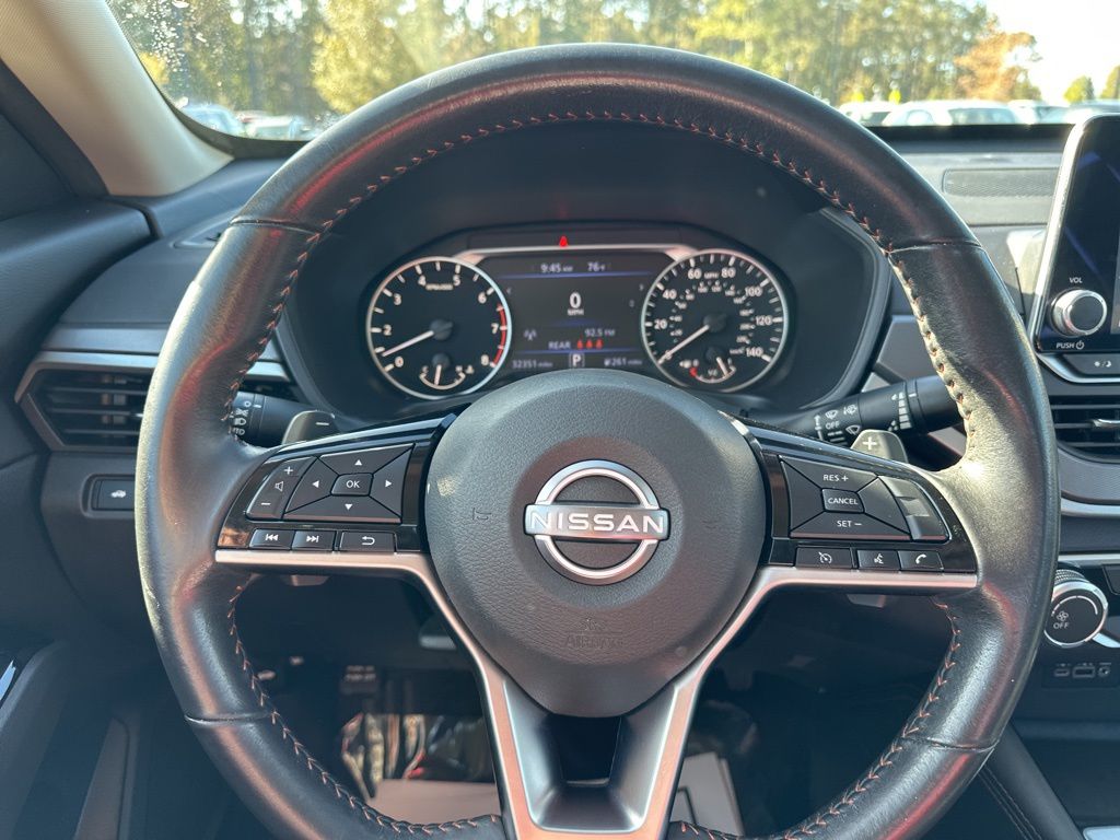 2024 Nissan Altima 2.5 SR 33