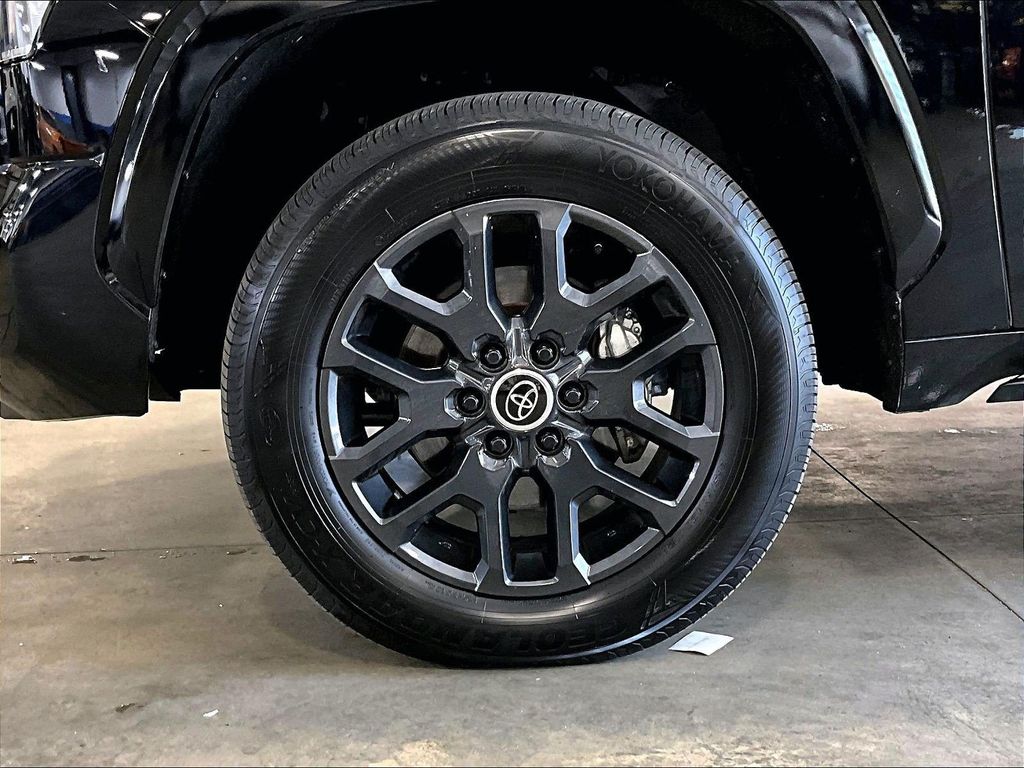 2024 Toyota Tundra — photo 7