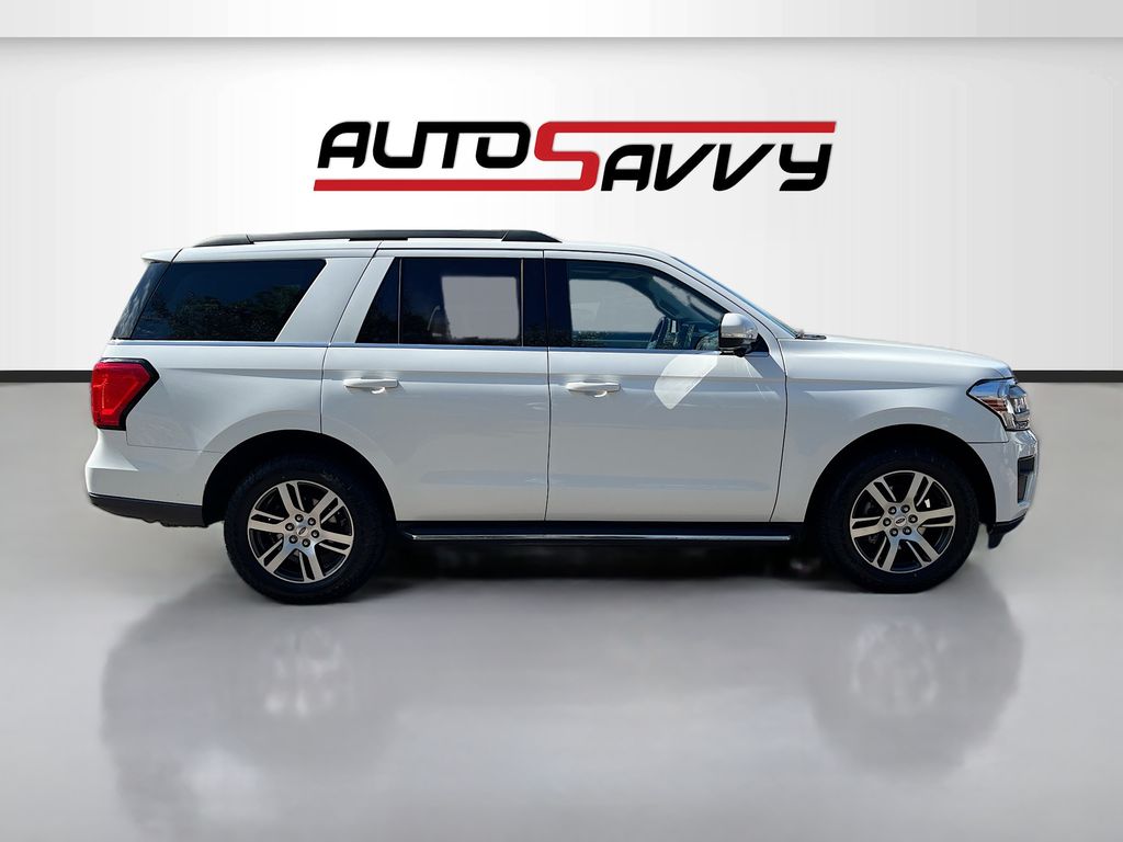 Used 2023 White Ford XLT image 8