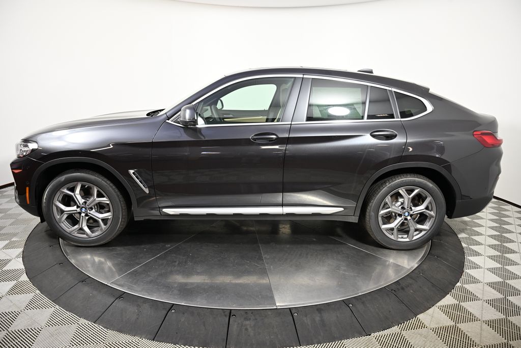 2025 BMW X4 xDrive30i 2