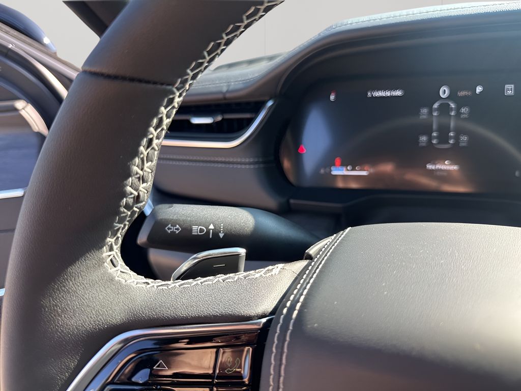 New Car 2025 Jeep Grand Cherokee L  Overland For Sale Under $60,000 In Austin, Texas