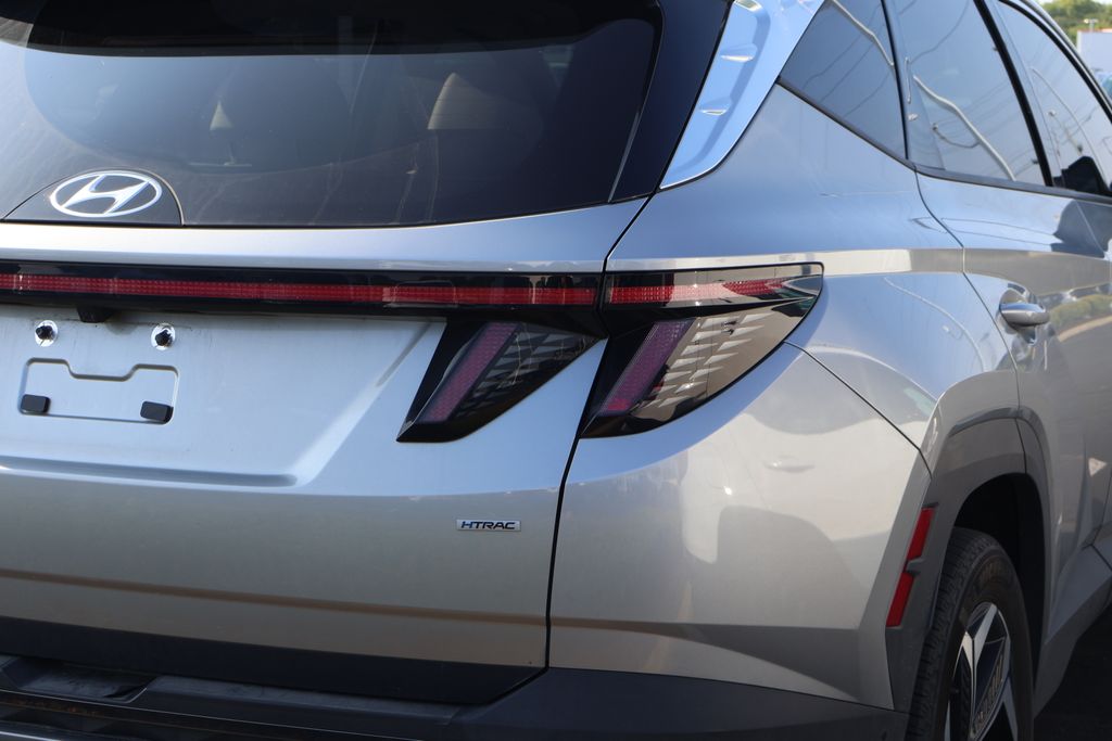 Thumbnail: 2023 Hyundai Tucson - 8